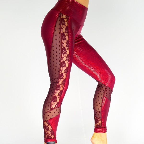 Rote Leggings mit Spitze